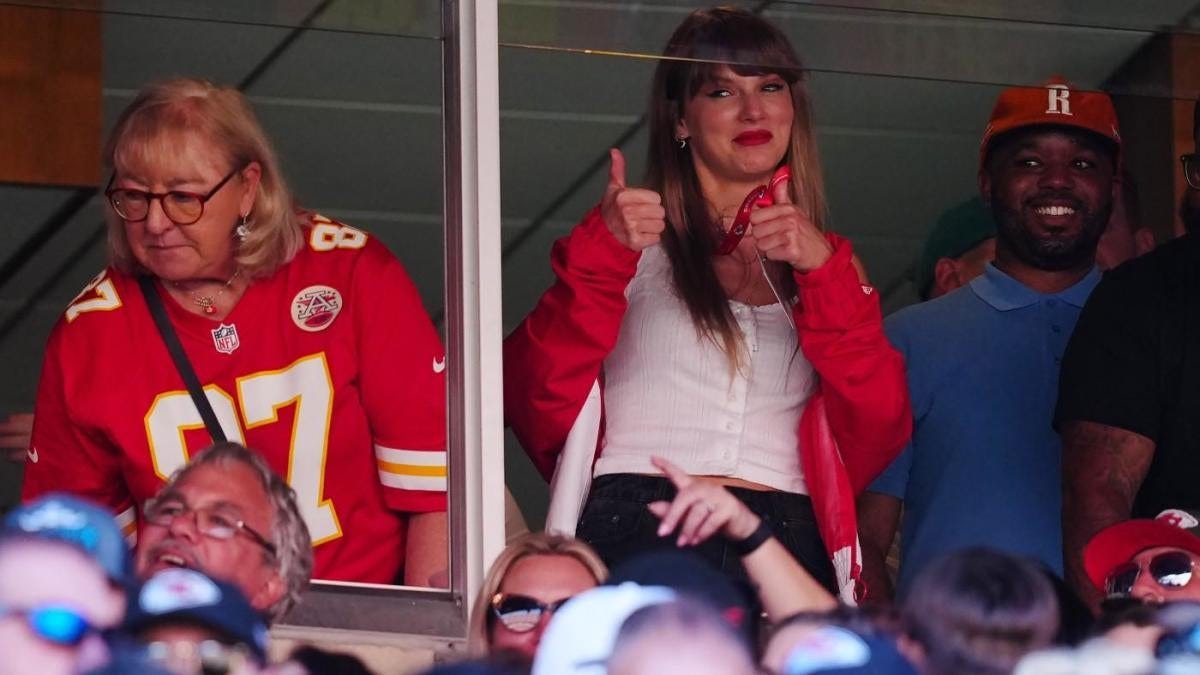 How the Taylor Swift-Travis Kelce romance has impacted the NFL: 'Honestly  unlike anything we've seen' - CBSSports.com
