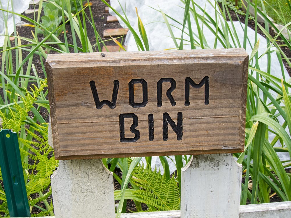 worm bin sign