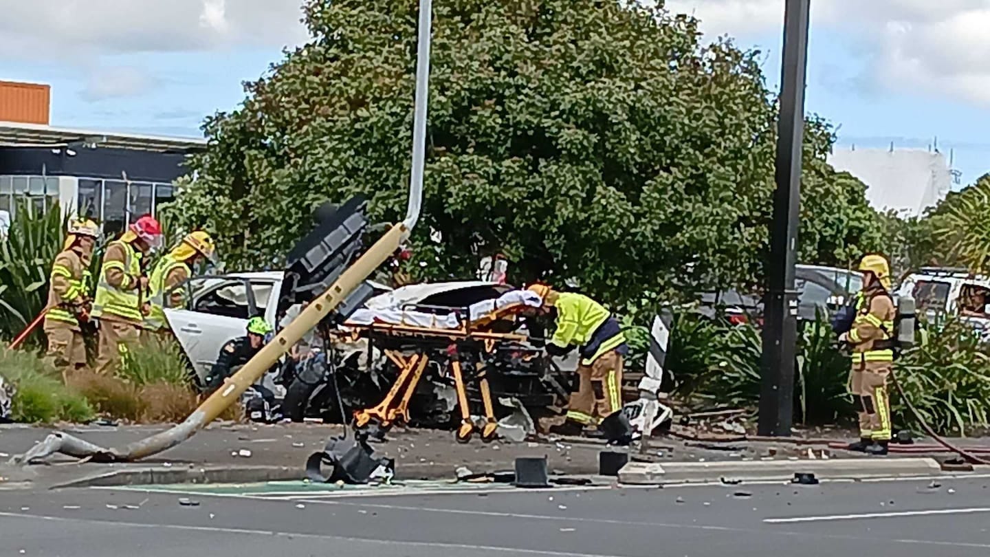 Police say there are serious injuries after a crash in New Lynn, West Auckland.