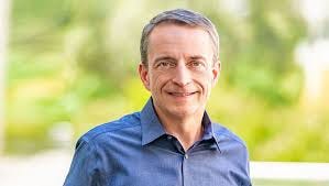 Intel CEO Pat Gelsinger Retires Amid ...