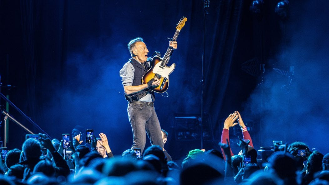 Bruce Springsteen & The E Street Band played San Francisco's Chase Center  (night 1 pics, video, setlist)