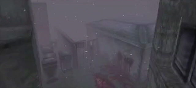 um gif com a representação do jogo Silent Hill, onde um personagem masculino passa por um portão, num beco escuro e coberto por neve, e encontra uma carcaça ensanguentada no chão.