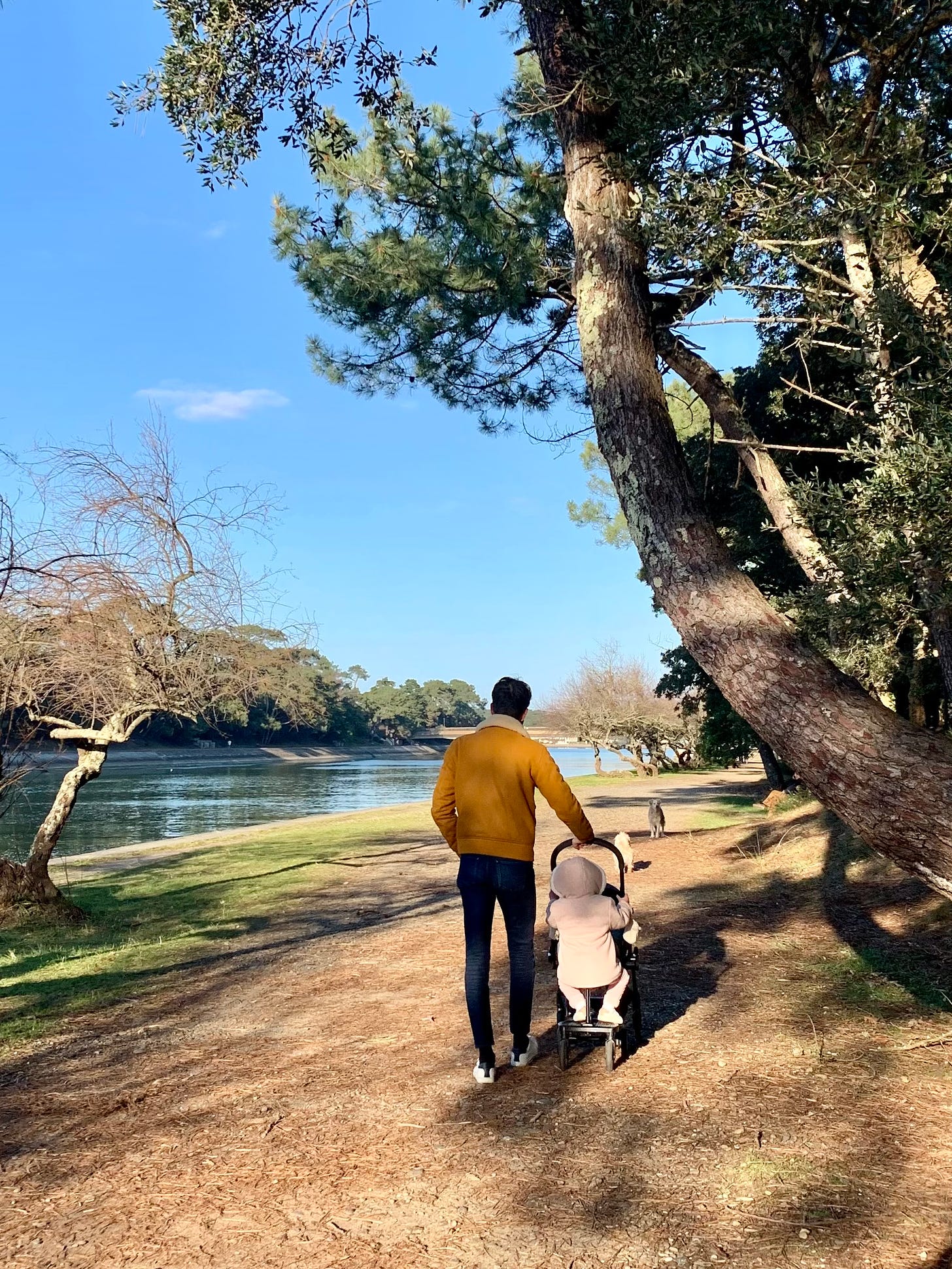 Le canal d'Hossegor, en promenade avec ma fille et mon fils.