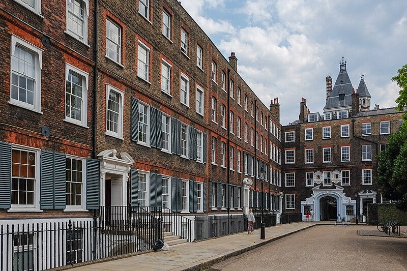 File:New Square Lincoln's Inn September 2023.jpg - Wikimedia Commons File:New Square Lincoln's Inn September 2023.jpg - Wikimedia Commons