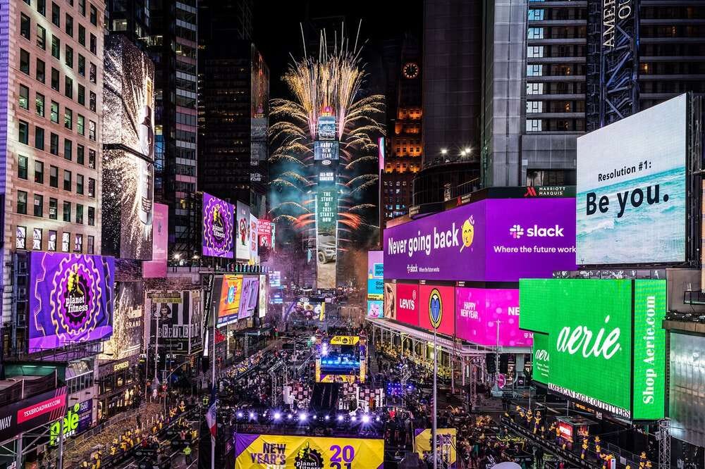 Times Square New Years Eve Guide: How to Ring in 2023 in NYC - Thrillist