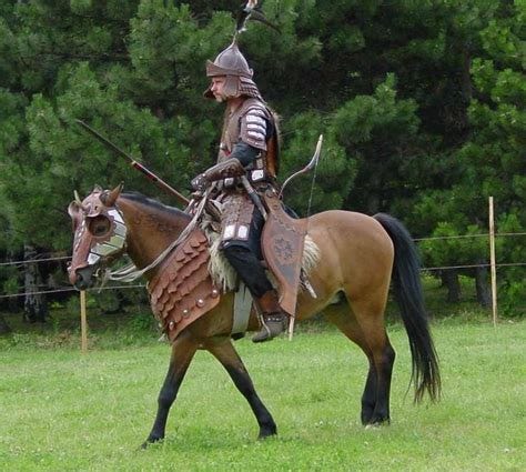 Hungaryan warrior | Ancient warriors, Horse archer, Traditional archery