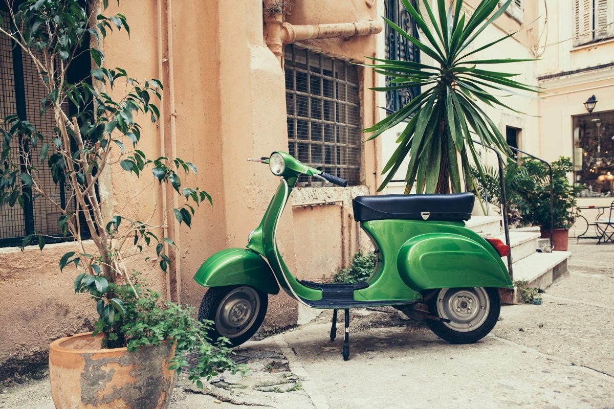 Italy on Vespa: story of a myth