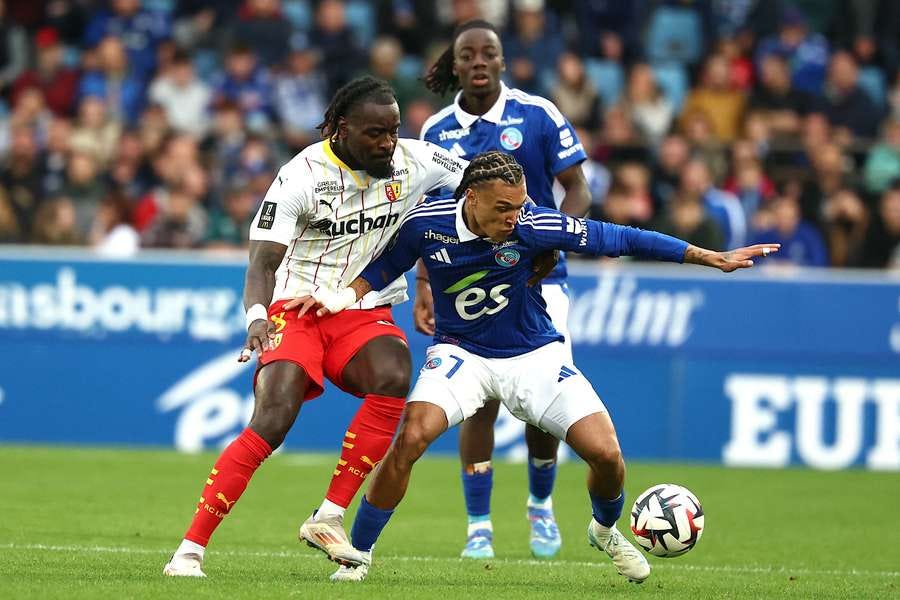 Strasbourg battle back to earn point against draw specialists Lens |  Flashscore.com.gh