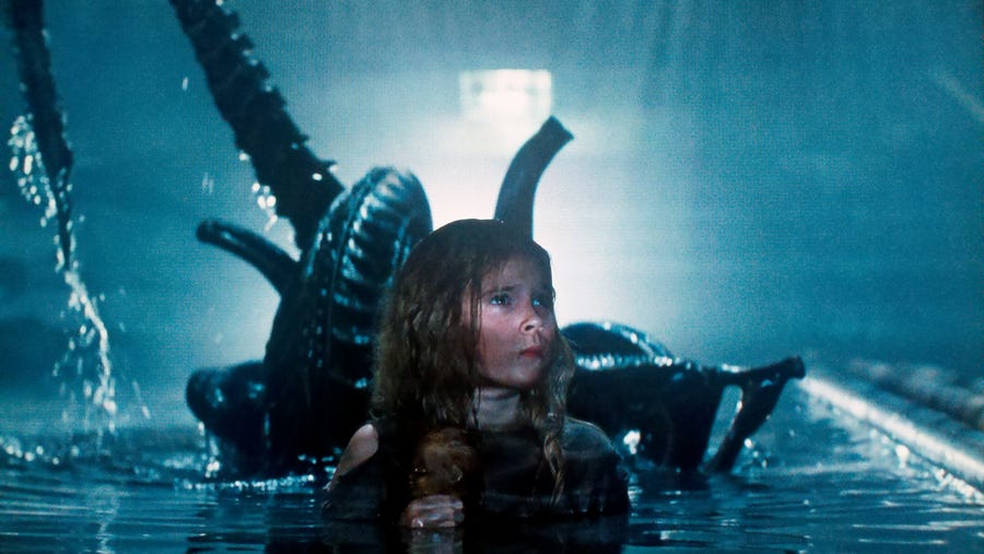 CLASSICS: Aliens (1986) | Keeping It Reel