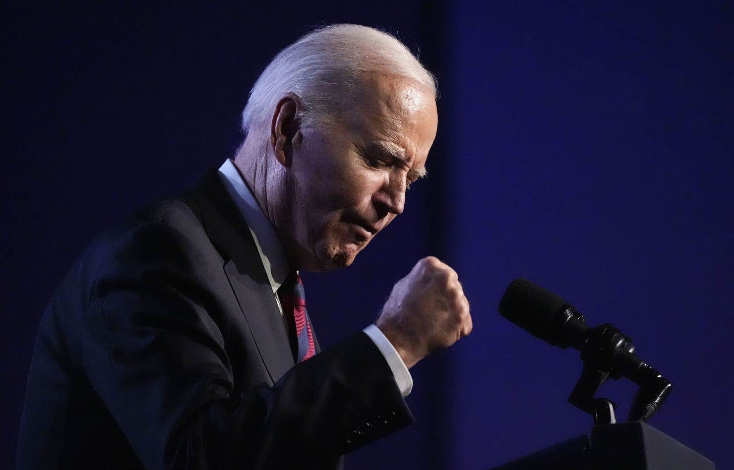 Joe Biden, profitant de cet «atterrissage en douceur» inespéré à l’orée de la campagne électorale, n’a de cesse de vanter les effets de sa politique économique, les «Bidenomics».
