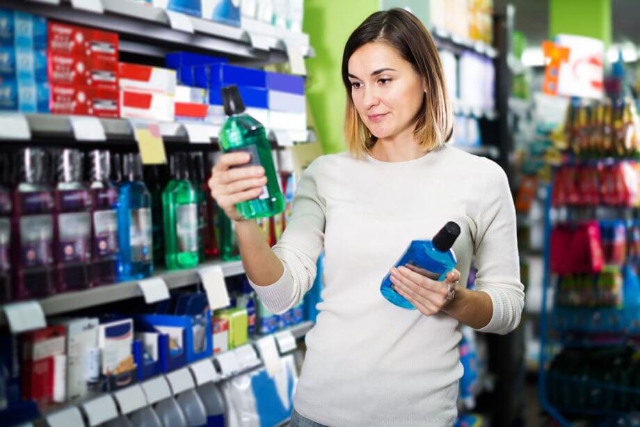 What You Should Know About Choosing a Mouthwash