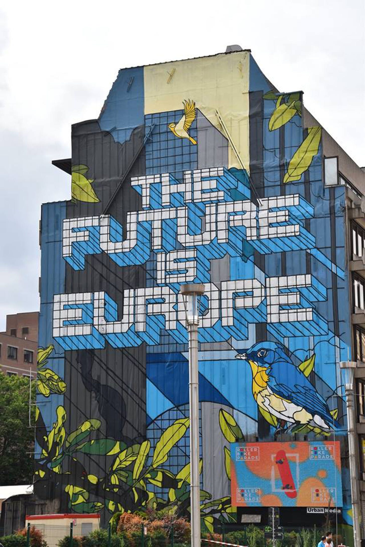 The future is Europe by Novadead, Urbana - Street Art Cities