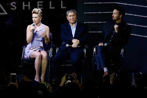 scarlett johansson on ghost in the shell with ruper sanders