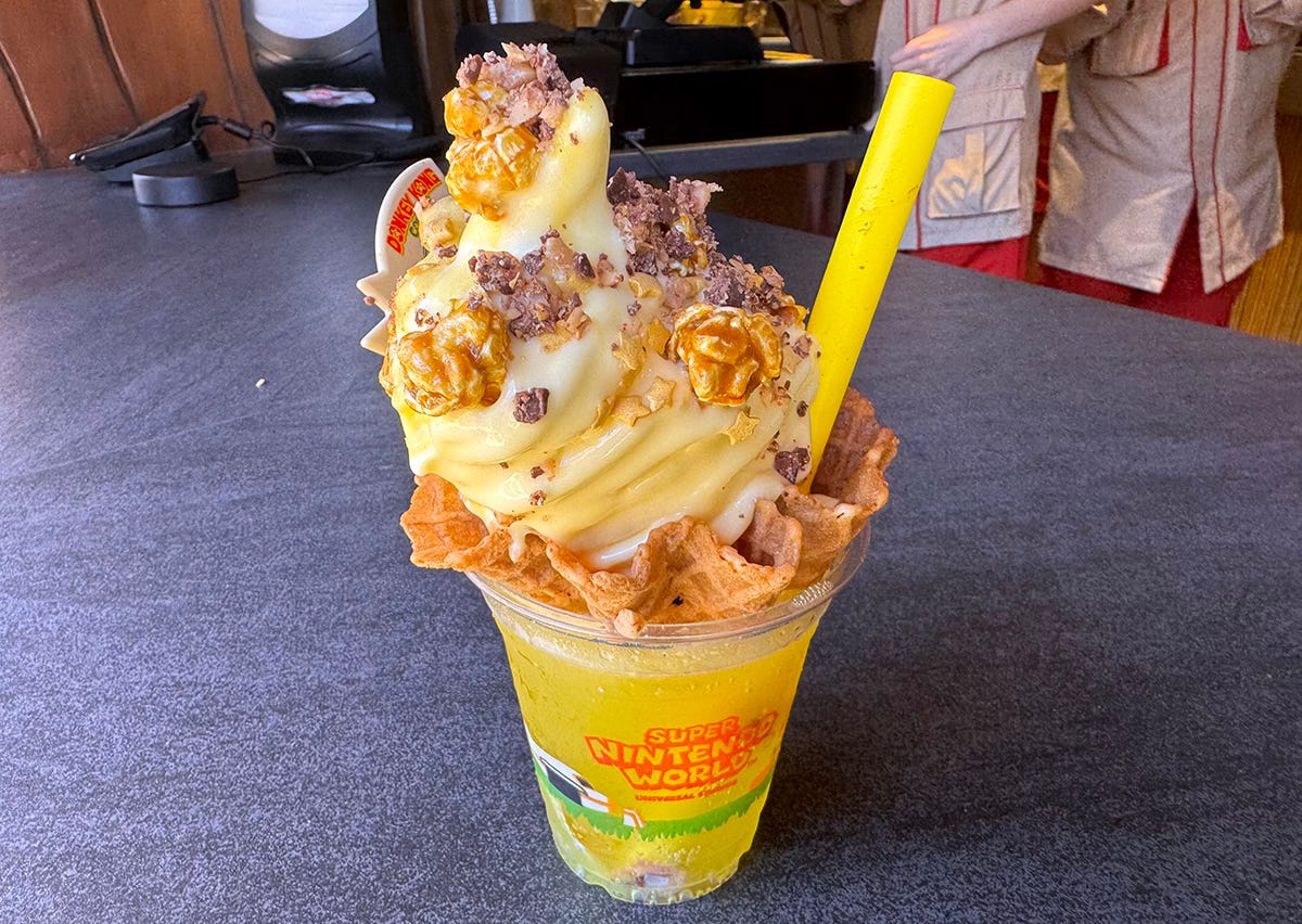 DK Crush Float Tropical Banana Flavor at Epic Universe