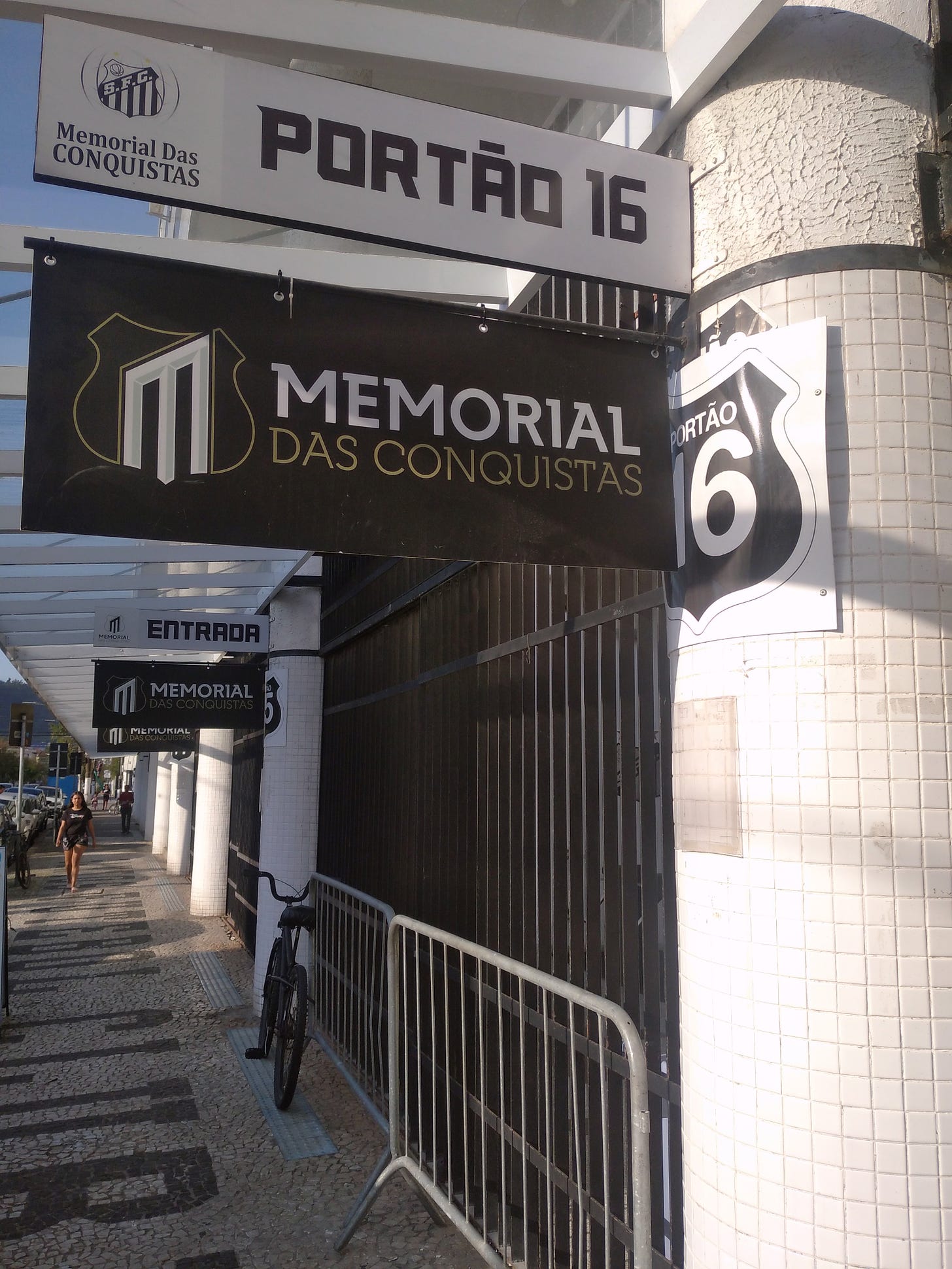 Entrada do Memorial de Conquistas do Santos F.C