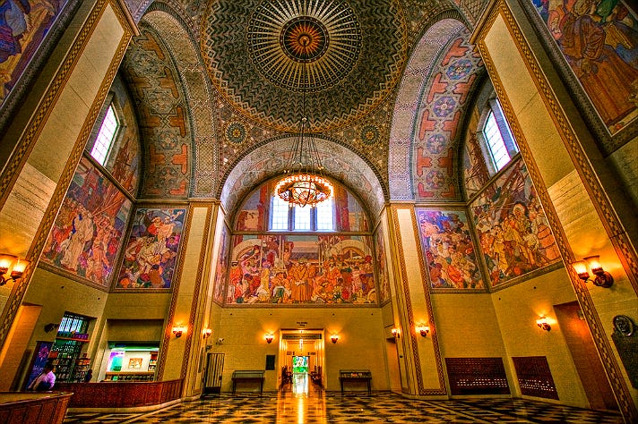 Los Angeles Central Library: The Story of an L.A. Icon | Discover Los  Angeles