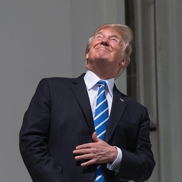r/redscarepod - Trump looking directly at the sky during the solar eclipse in 2017