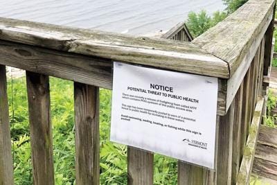 A warning sign seen on the Island Line Trail