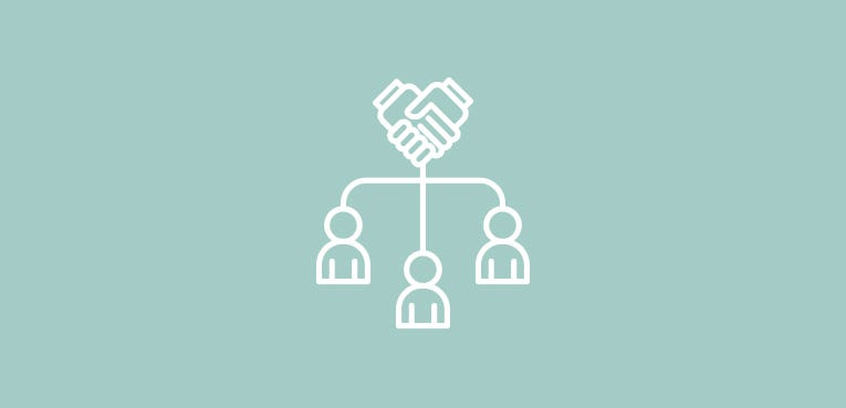 icon of a handshake at the top of an org chart or reporting structure