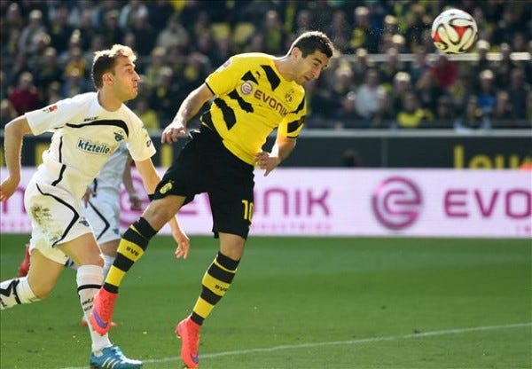 borussia dortmund beats paderborn soccer 2015