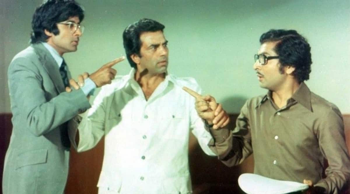 When Amitabh Bachchan, Dharmendra were scolded by Hrishikesh Mukherjee on  the sets of Chupke Chupke | Bollywood News - The Indian Express