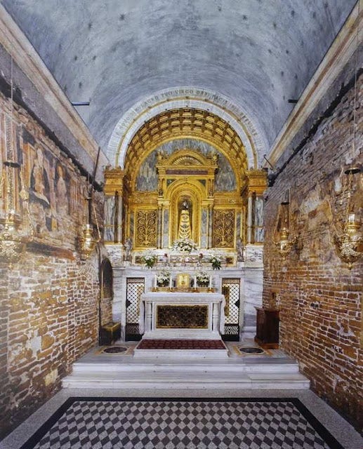 Santa-Casa-de-Loreto.jpg (517×640)