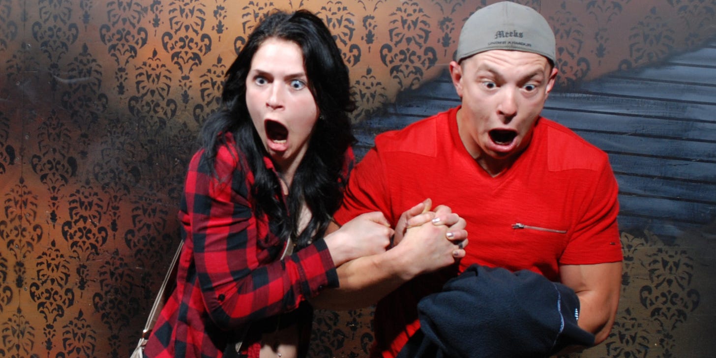 32 Hilarious Haunted House Reactions Caught On Camera | HuffPost