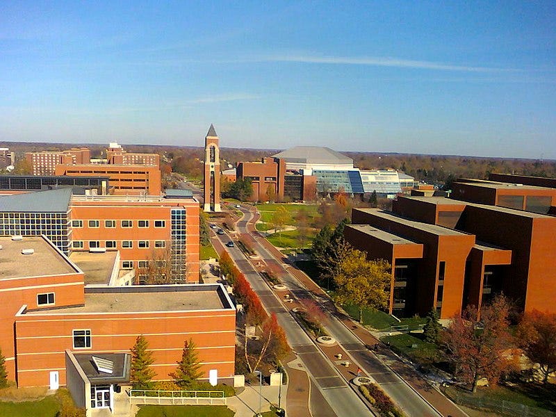 File:Ball State University - panoramio.jpg