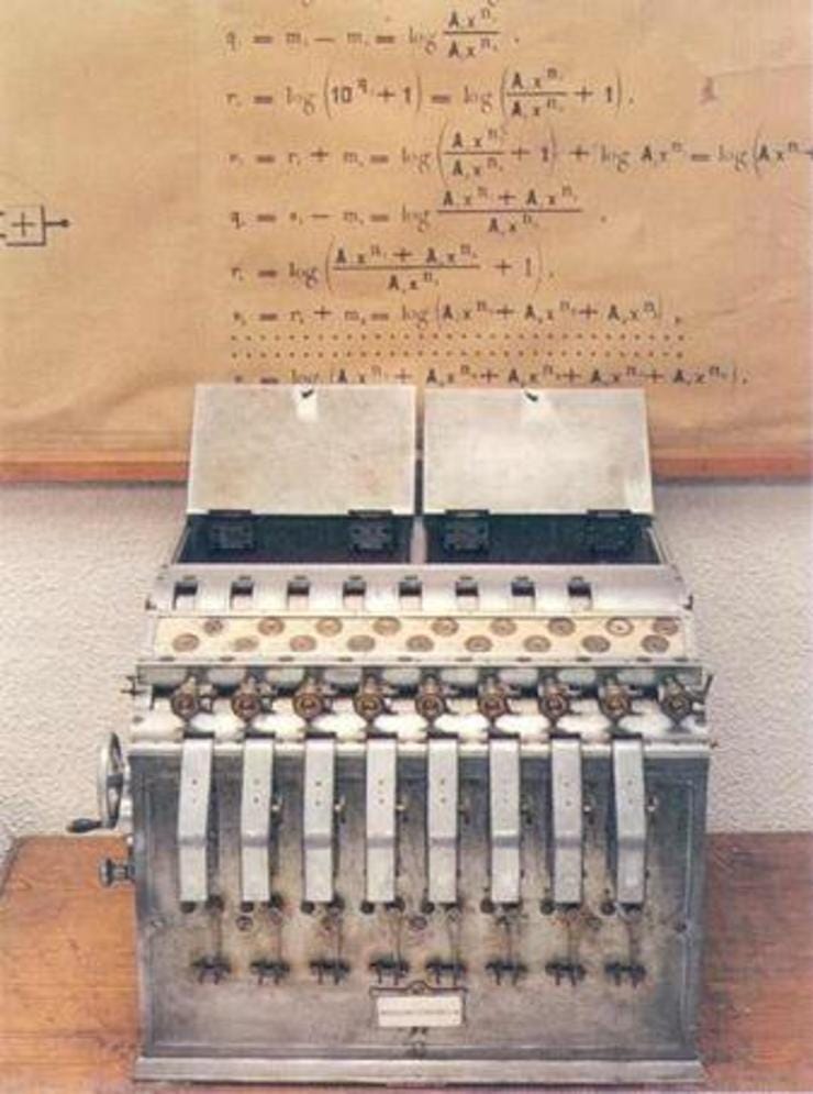 Máquina algebraica