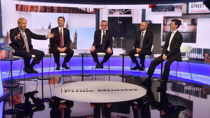 Johnson looks to cement UK leadership lead after surviving TV debate –  Euractiv