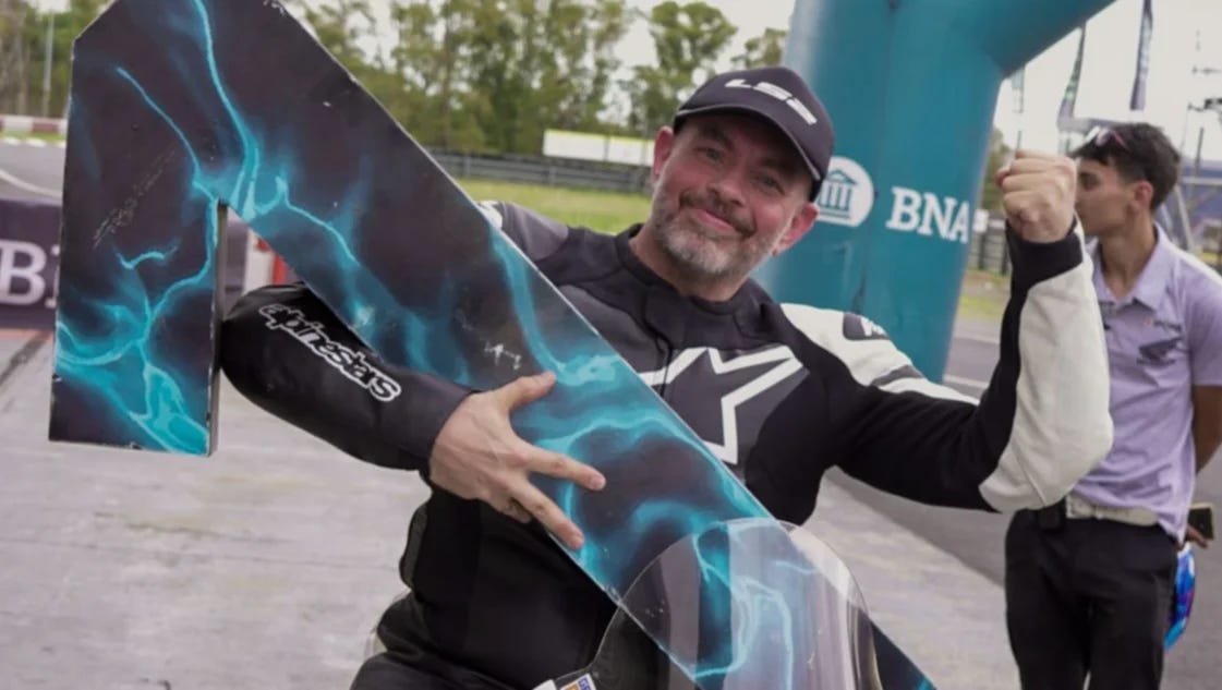 El bahiense Gerardo Crisafulli logró el título en el Superbike Argentino