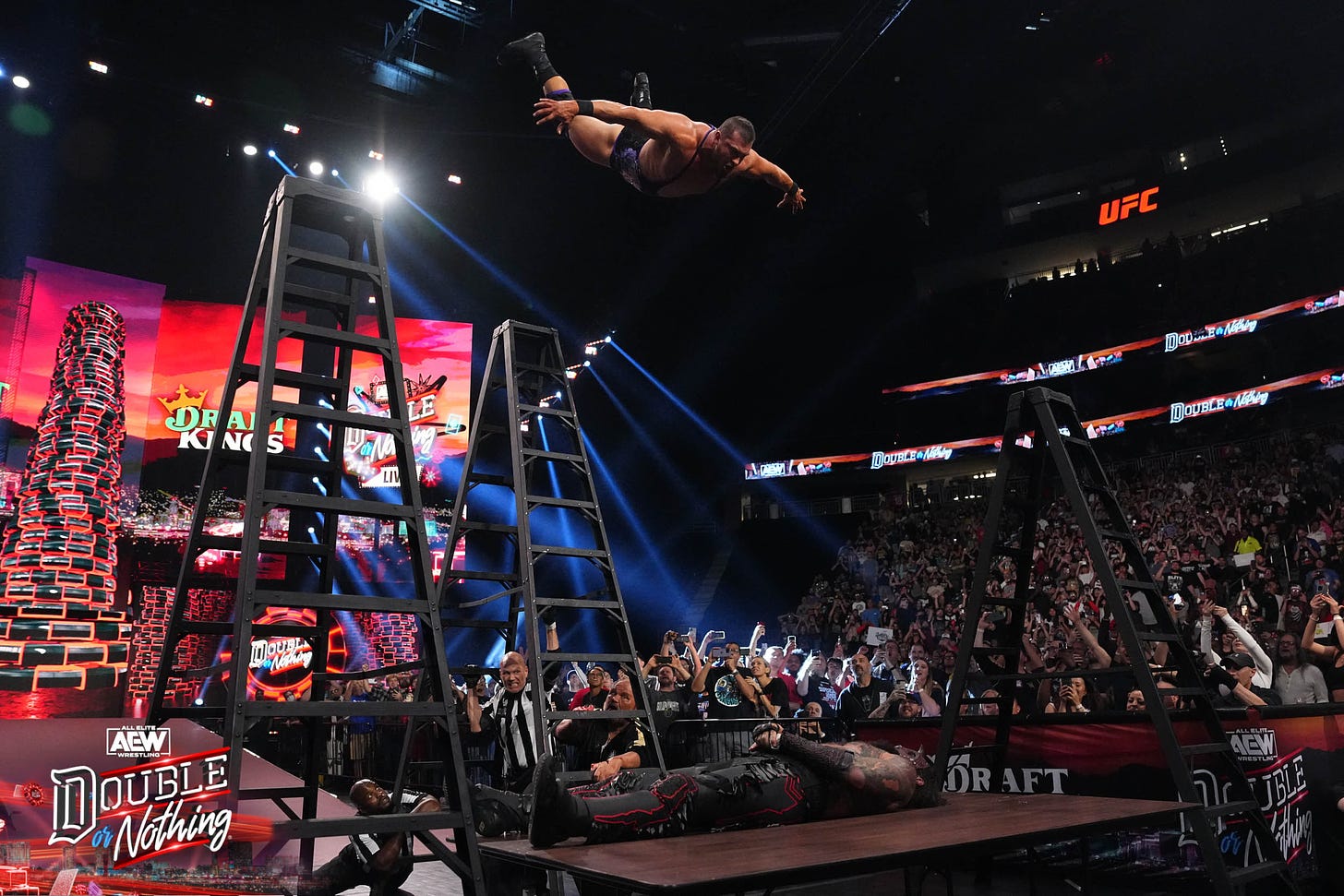 All Elite Wrestling on Twitter: ".@RealWardlow risked it all in the  @TMobileArena for the TNT Championship! Did you miss the #AEWDoN PPV? Order  it right now! 🇺🇸: https://t.co/fVjgrTjr4c 🌐: https://t.co/RLL4ZBJWvN  https://t.co/1qaERCbH23" /