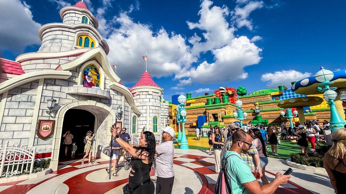 Your Guide to Epic Universe, the New Universal Theme Park Open Now - CNET