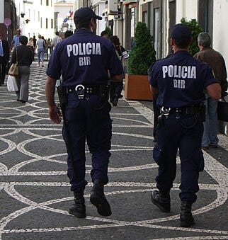 Polícia de Segurança Pública – Wikipédia, a enciclopédia livre