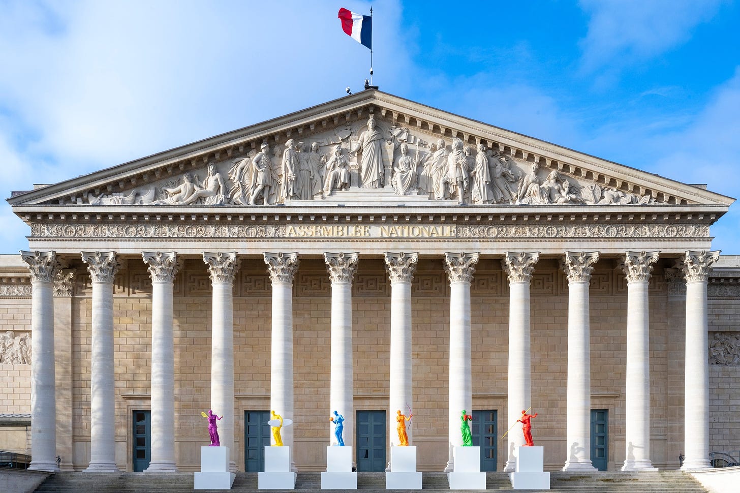 6 Vénus en forme olympique à l'Assemblée ! - Philippe Fait