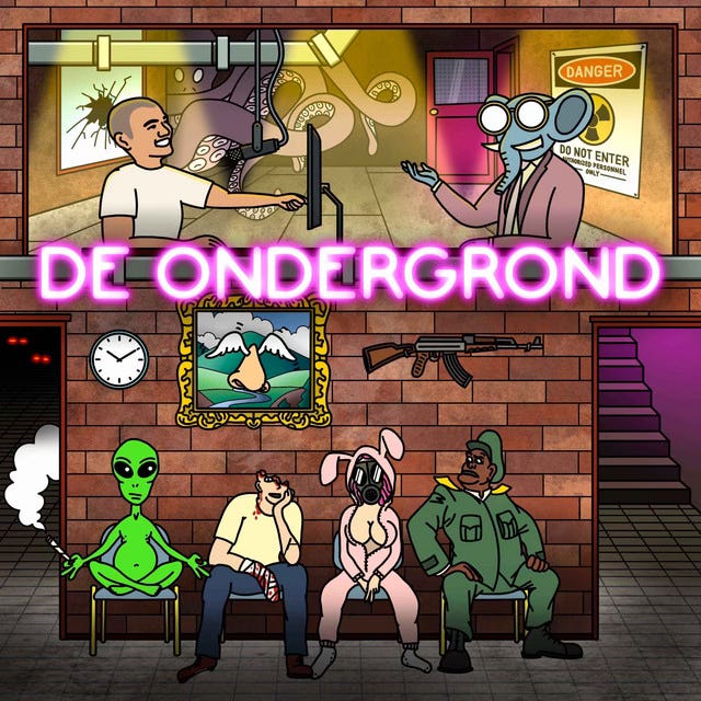  Artwork van de ondergrond. Het is een illustratie met allemaal rare figuurtjes er op: een groene alien die een joint rookt, een verwonde man met maar een half hoofd, een vrouw in een konijnenpak en een zwarte legergeneraal. Ze zitten allemaal in de wachtrij voor de studio van De Ondergrond. Bovenin zie je Sam getekend (wit shirt, kort haar, witte man van in de 30), hij interviewt een olifant in een pak met bril op. Op de achtergrond zie je een ocotpus. De titel De Ondergrond staat in roze letters in het midden.