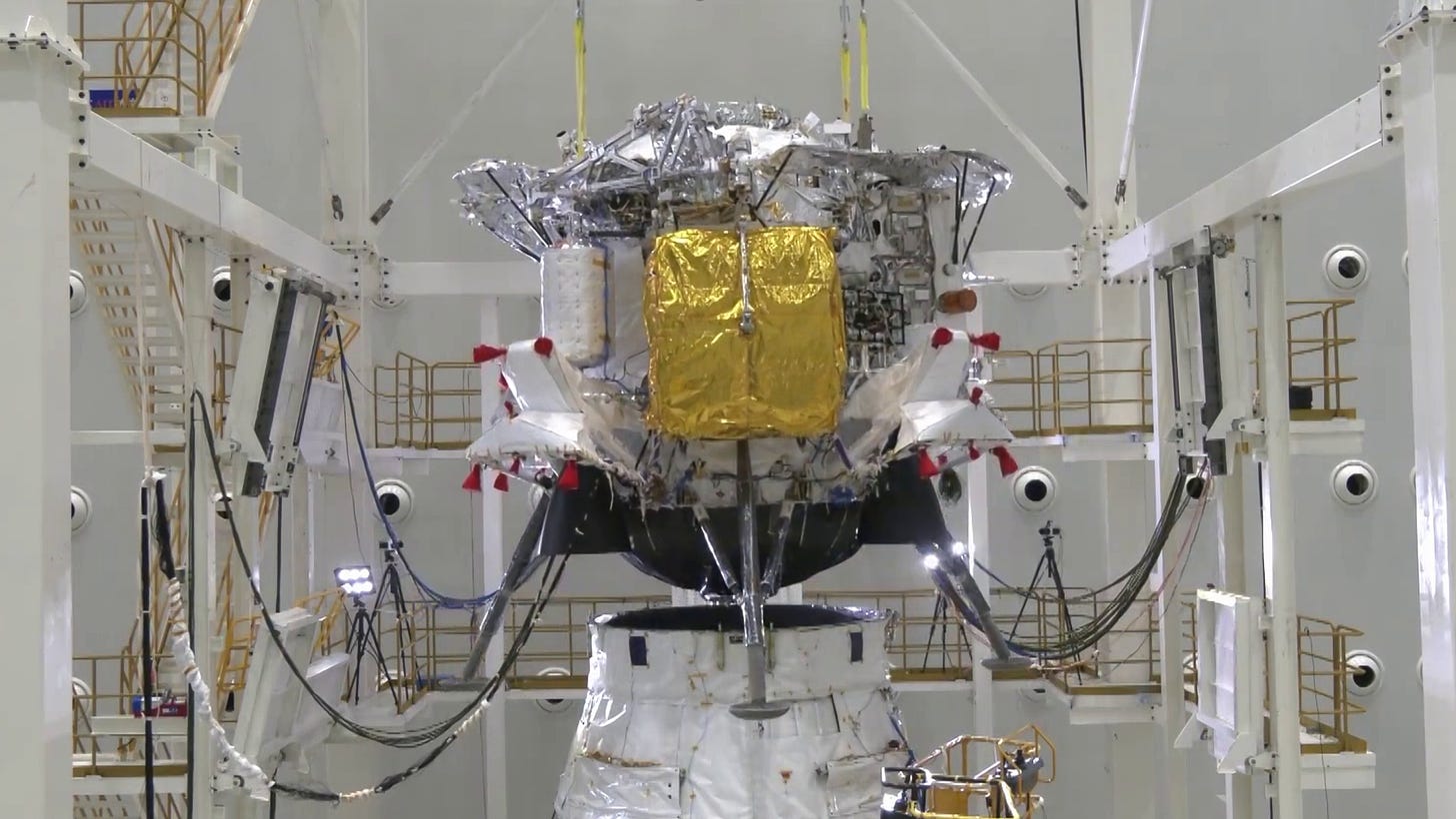 The Lanyue lunar lander during a separation test between the landing and braking module.