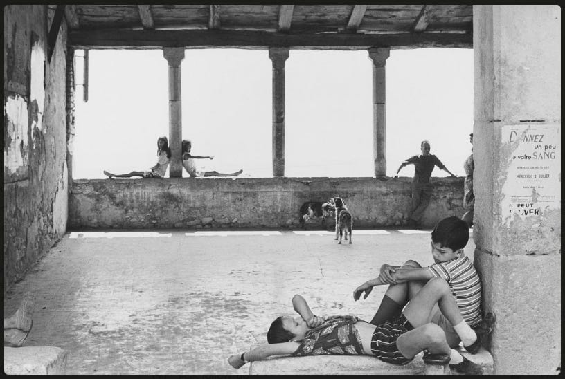 Henri Cartier-Bresson, Iconic photograph