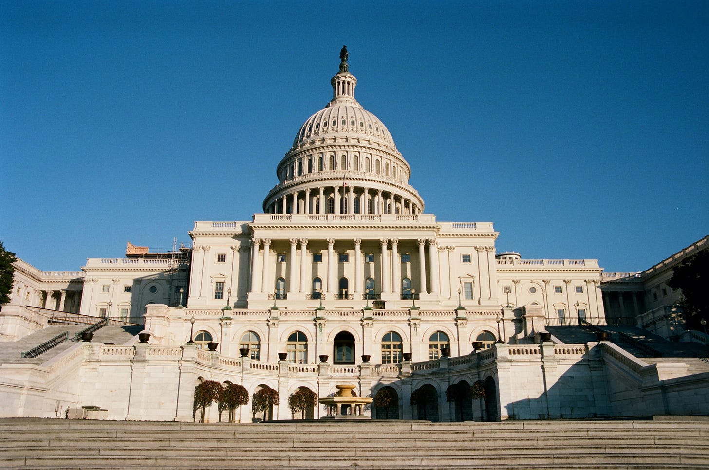 us capitol building on a sunny day where inauguration will happen