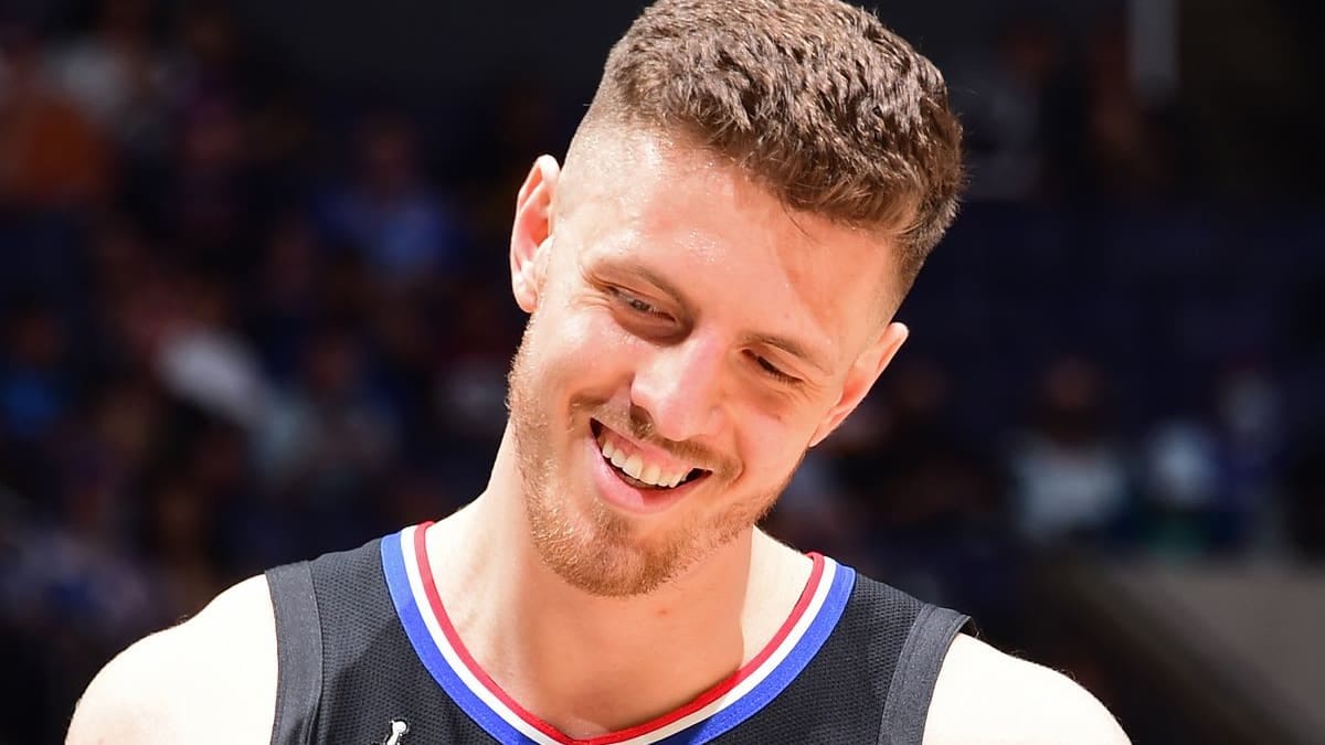 Isaiah Hartenstein Reveals Reason For Leaving Clippers For Knicks - Sports  Illustrated LA Clippers News, Analysis and More