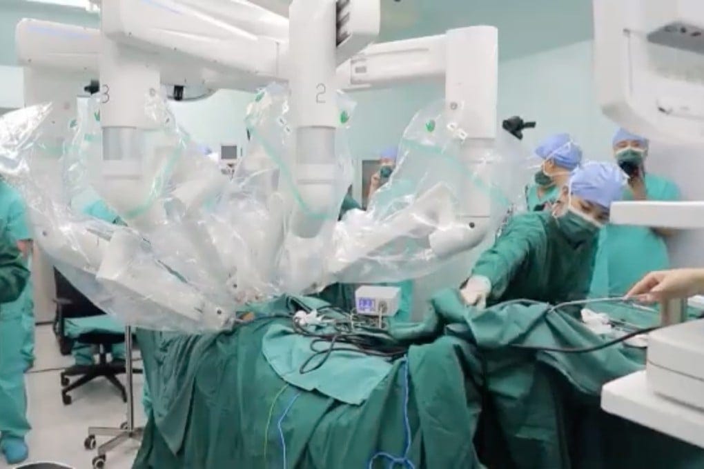 A Chinese medical team has performed the world’s first live transcontinental remote robotic prostate removal. Photo: Handout