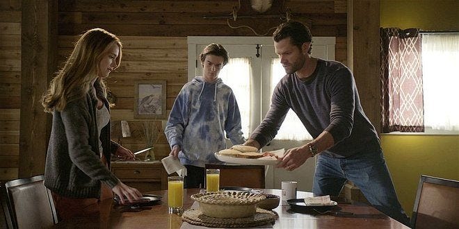 Walker 108 Jared Padalecki with August and STella deinner time.