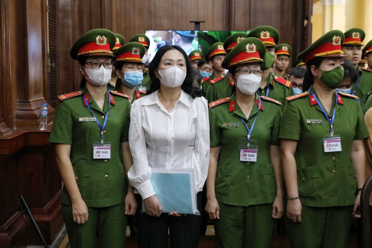 Vietnam $12 Billion Fraud Trial of Property Tycoon to Start Amid Anti-Graft  Push - Bloomberg
