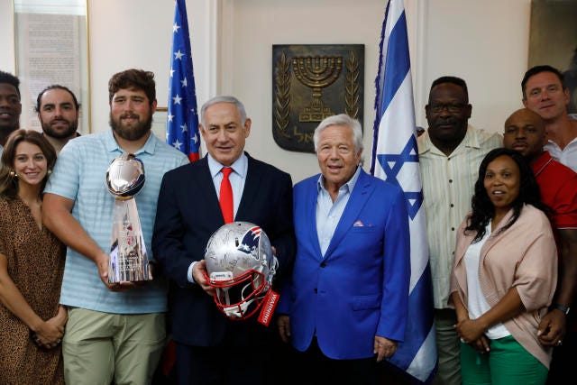 Israel honors Patriots' Robert Kraft with 'Jewish Nobel' - Yahoo Sports
