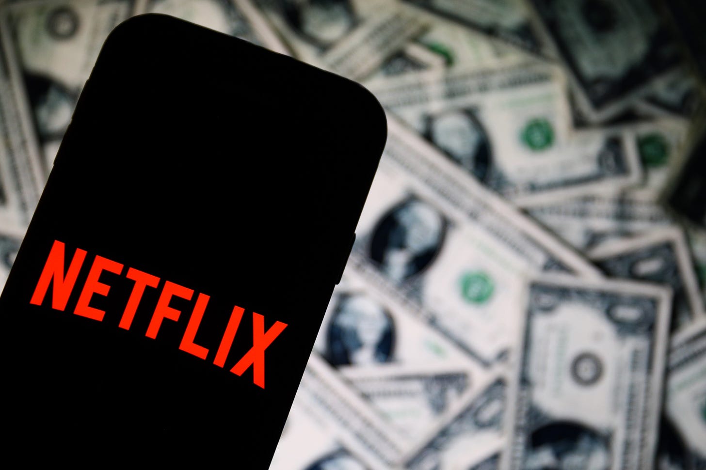 Netflix adds “extra home” fee, will block usage in other homes if you don't  pay | Ars Technica