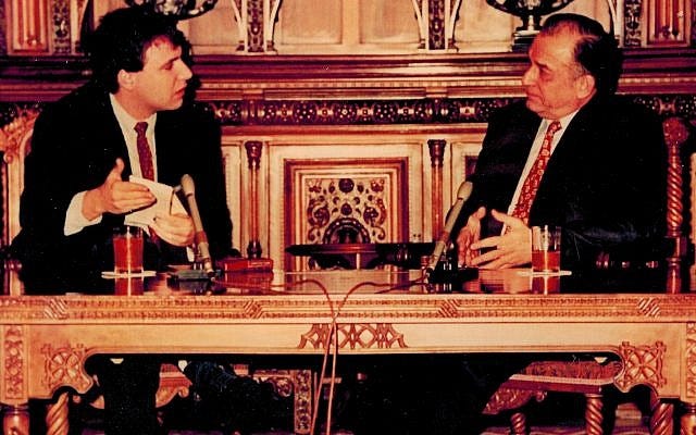 Ion Iliescu tricks author into fawning TV interview in 1991 Ion Iliescu tricks author into fawning TV interview in 1991