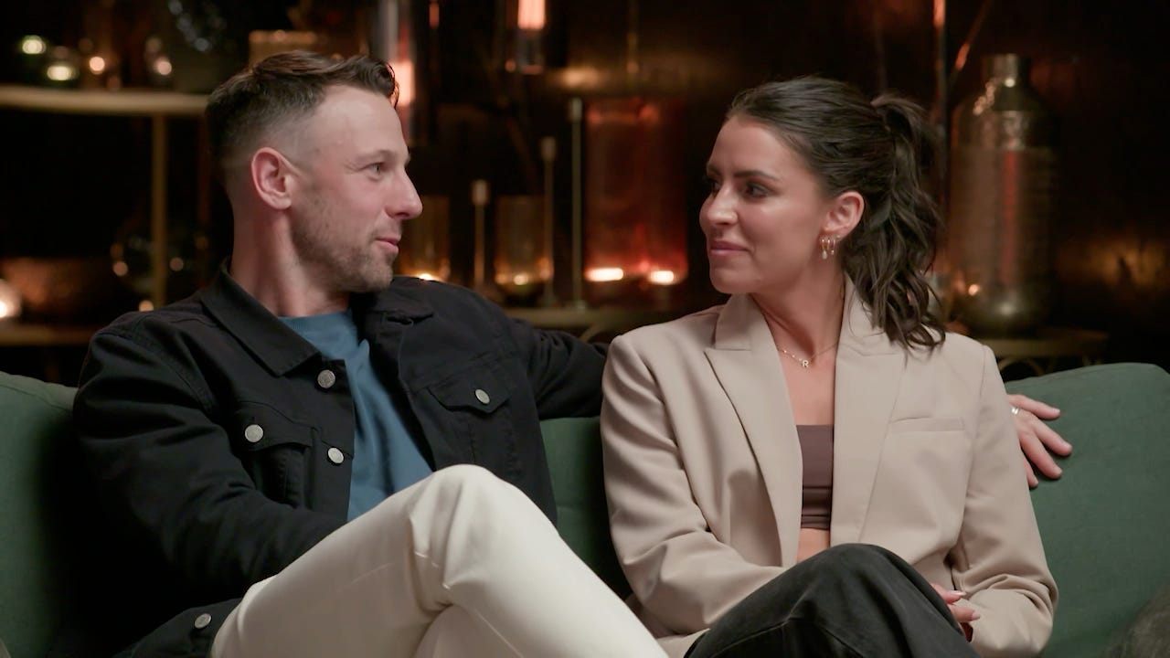 Rhi and Jeff discuss their past on the MAFS couch. 