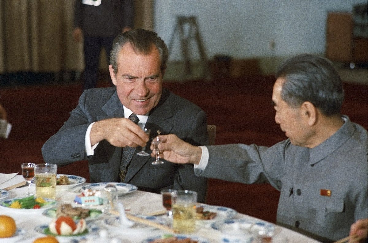 File:Nixon and Zhou toast.jpg - Wikimedia Commons