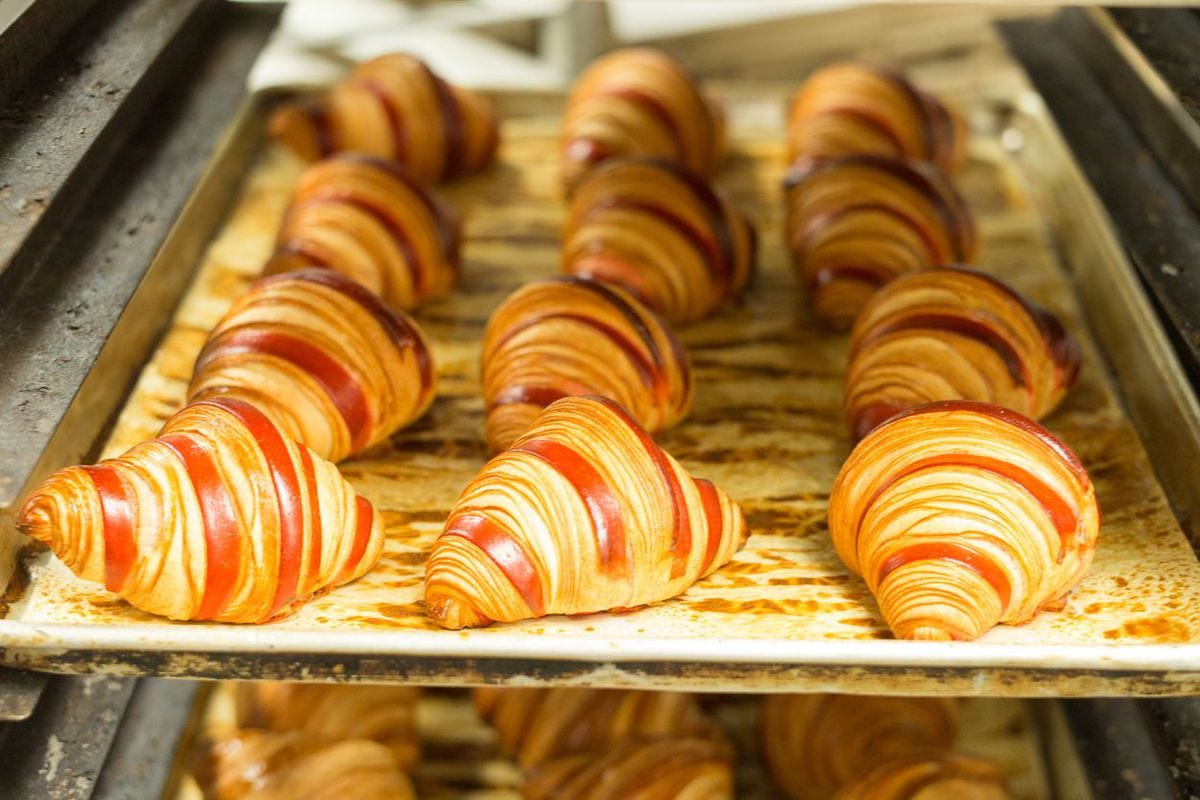 Newsletter Tamara Tossi el arte de rellenar un croissant