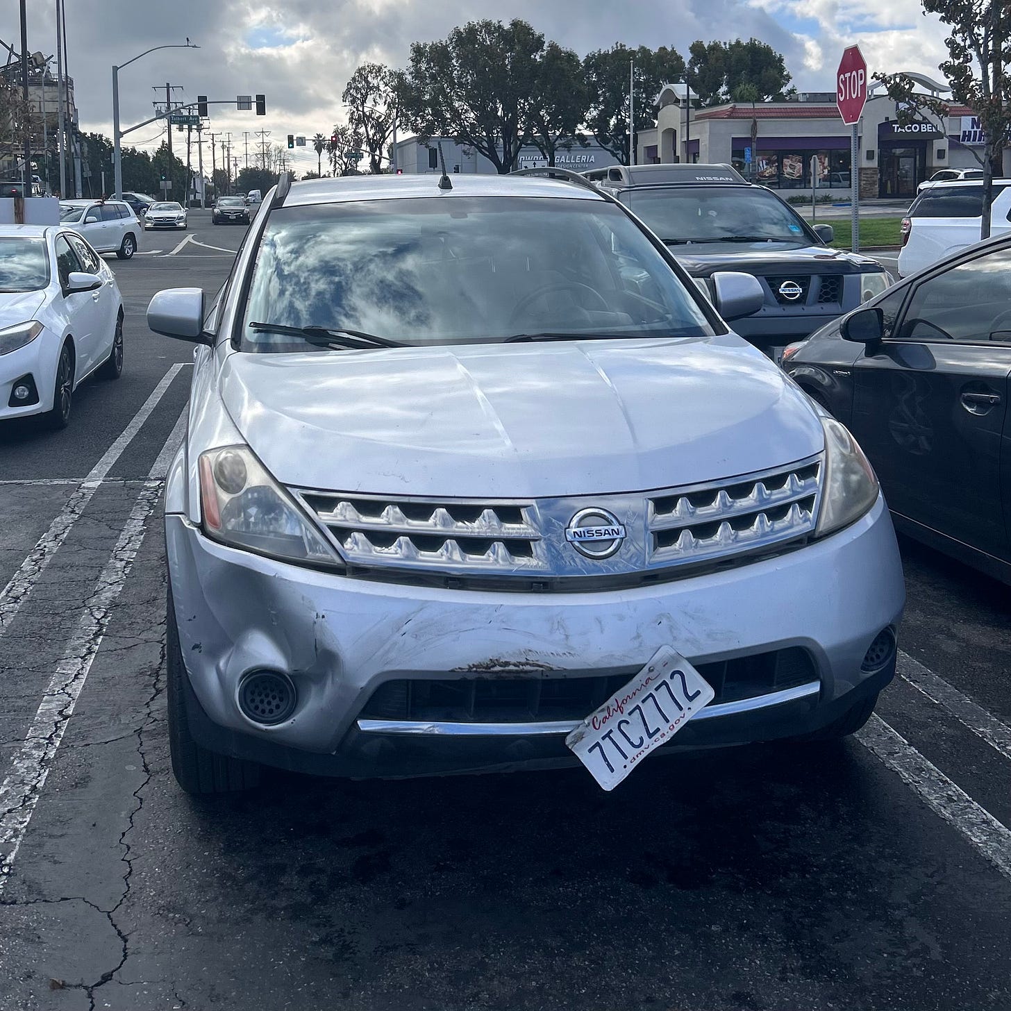 A photo of Ryan Agzour's 2007 Nissan Murano in a parking lot